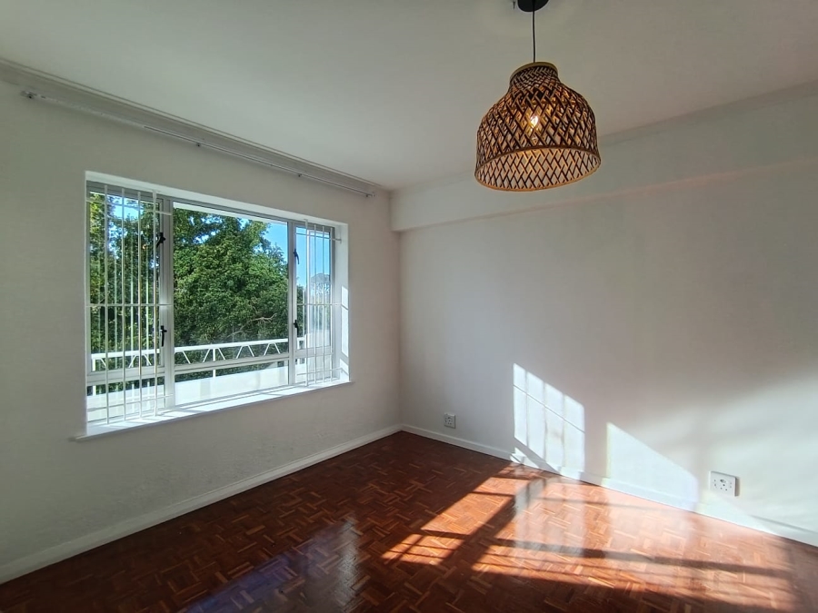 To Let 3 Bedroom Property for Rent in Claremont Western Cape